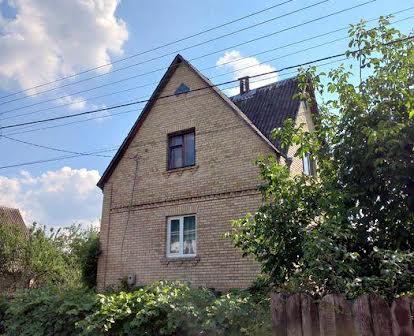 Продам дом в Киевской области