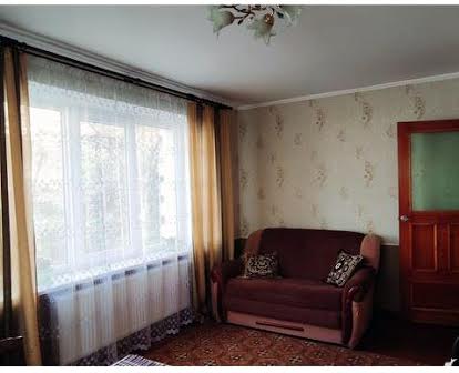 3 кімнатна квартира місто Дунаївці