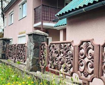 Продаємо садибу в курортному місці Поляна Закарпатської області