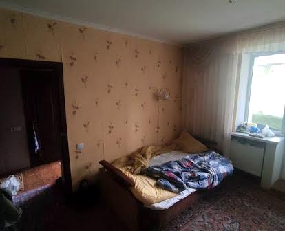 Квартира однокімнатна в р-н Жилмасив