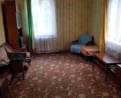Продам свою 2-х кімнатну квартиру на Казарського