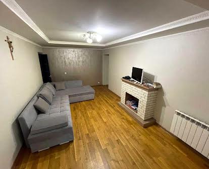 Продам 3 кімнатну квартиру 77.3 кв.м. м. Новояворівськ!