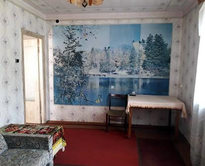 Продам 2х кімнатну квартиру в смт Першотравенськ