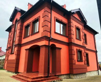 Продаж елітного будинку в с.Лапаївці