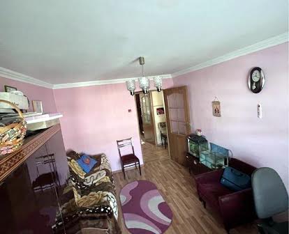 2-х кімнатна квартира по вулиці Полєтаєва