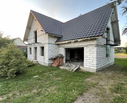 Продам незавершений будинок близько м. Нововолинськ с. Млинище