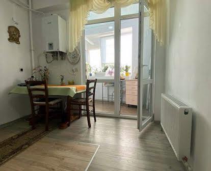 Продам 1-о кімнатну квартиру по вул. Іванова
