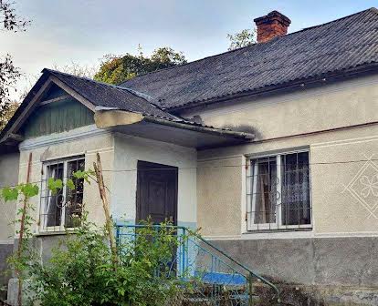Продам жилий будинок із землею в с. Путятинці Рогатинського р-ну