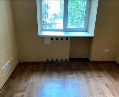 Продаж 1-кімн. квартири (64 м2) в м.Чернігів 41 000$