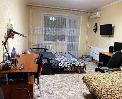 Продается 1 комнатная квартира ул. Океановская в Корабельном районе