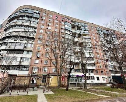 Продам 2х комн квартира пр. Гагарина 112/Дафи