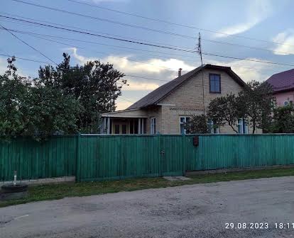 Будинок в місті Носівка Чернігівської області.