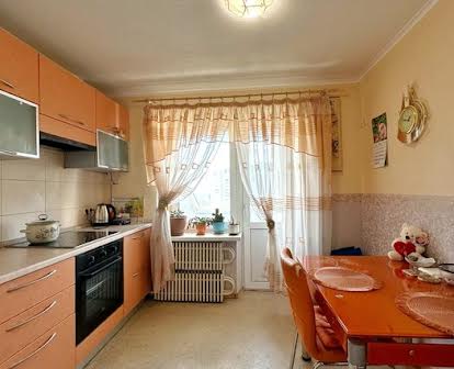 Продаж 2х кім квартири пр. Гагаріна 118 / трц Даффі