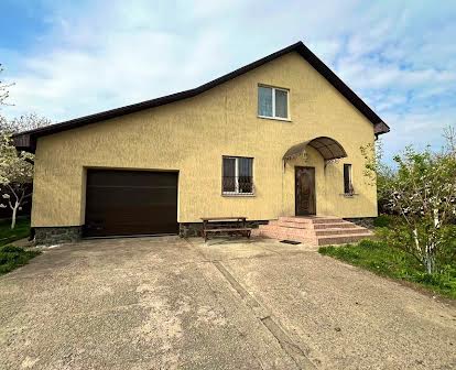 Продам надійний будинок  в селі Неграші, 25 км від Києва, Житомирська