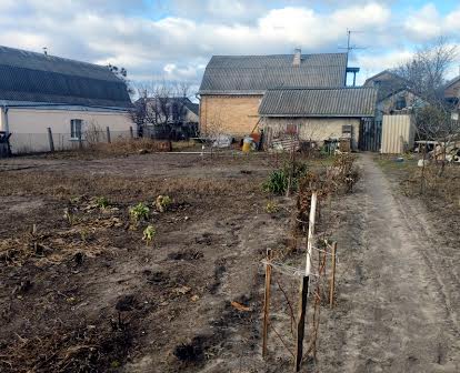 Продам будинок. С. Юрівка . Фастівського району.  Одеське направлення.