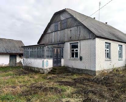 Будинок Хорошів з прибудовами.терміново