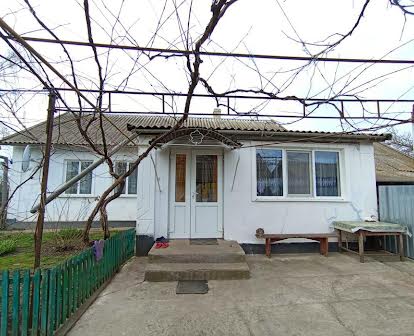 Продам дом Великий Дальник,Петродолинское,30 км от  Одессы