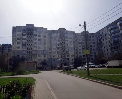 Продаж 3к квартира район Горсад. СВІТЛО НЕ ВИМИКАЮТЬ!