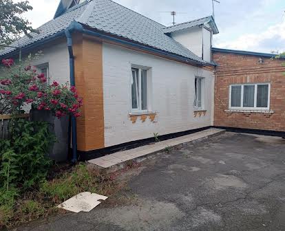 Продаж будинку село Руликів