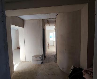 Квартира 2-х кімнатна 50м² під ремонт