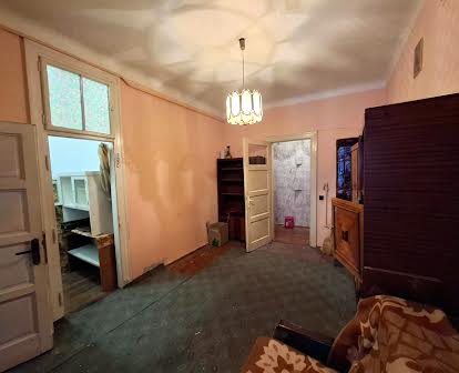 продаж 1 кімнатної квартири вул. Донецька