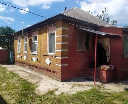Продается добротный дом в пгт. Малиновка, Чугуевский район