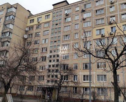 Продам 2-к квартиру 45.0м2. ул. Вершигоры Петра, 7А. 43000 $