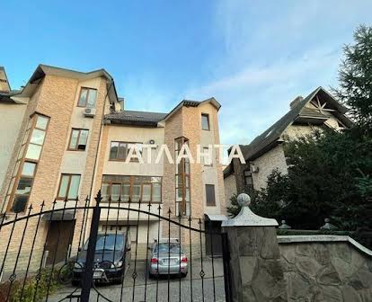 4х кім квартира по вул. Ф. Достоєвського, 120м²