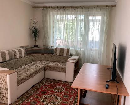 Продаж 2 кімнатної квартири на Жадова