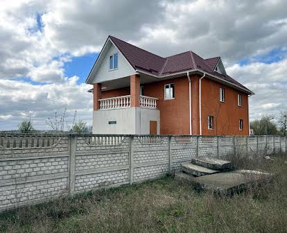 Продам або Обмін будинок біля Київа
