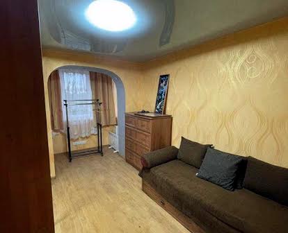 Продам 2-х комнатную квартиру на Набережной