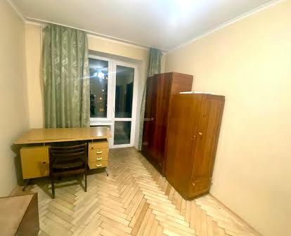Продаж 3 кімнатної квартири вул Панча