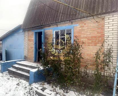 Продам частину будинку  Озерна,   Київська область