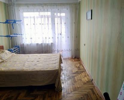 Сдам 3-комнатную квартиру на Осипенковском