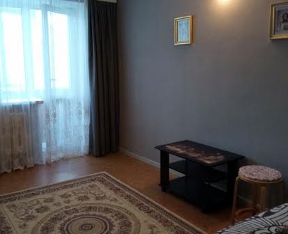 Сдам свою 2х комнатную квартиру в районе Одесской 6000грн.