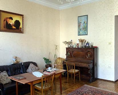 Карла Маркса улица, 22, Приморский, Одесса, Одесская 180000.0 USD