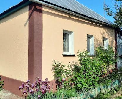 Продається будинок з господарством в смт Котельва, Полтавська область