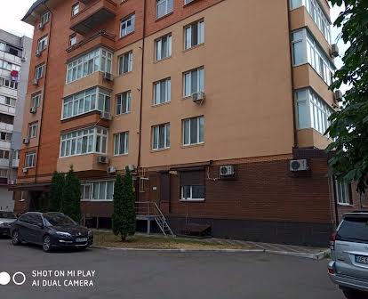 Продам квартиру свободной планировки 134,5 м.кв (новострой, 850$/кв.м)