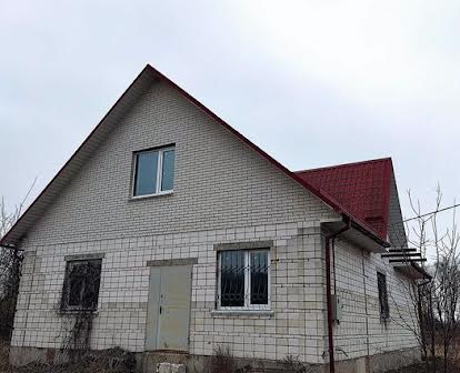Продається будинок в Київській області
