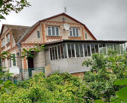 Будинок на дві окремі половини, м. Козятин, Вінницька обл.